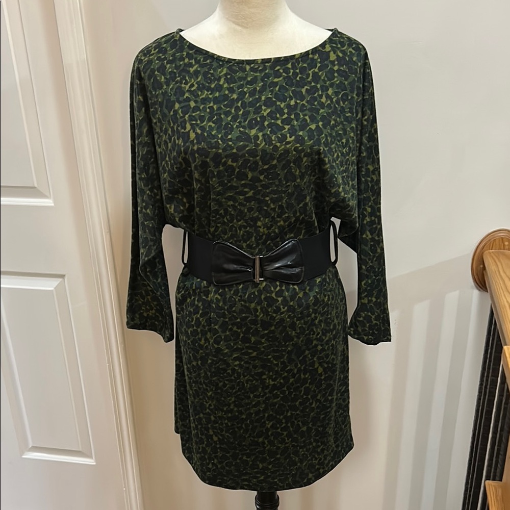 Retro Vintage 80s Green and Black leopard print Dress size 10 with original belt